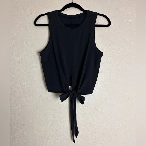 Lululemon time to restore tank top - Picture 1 of 8